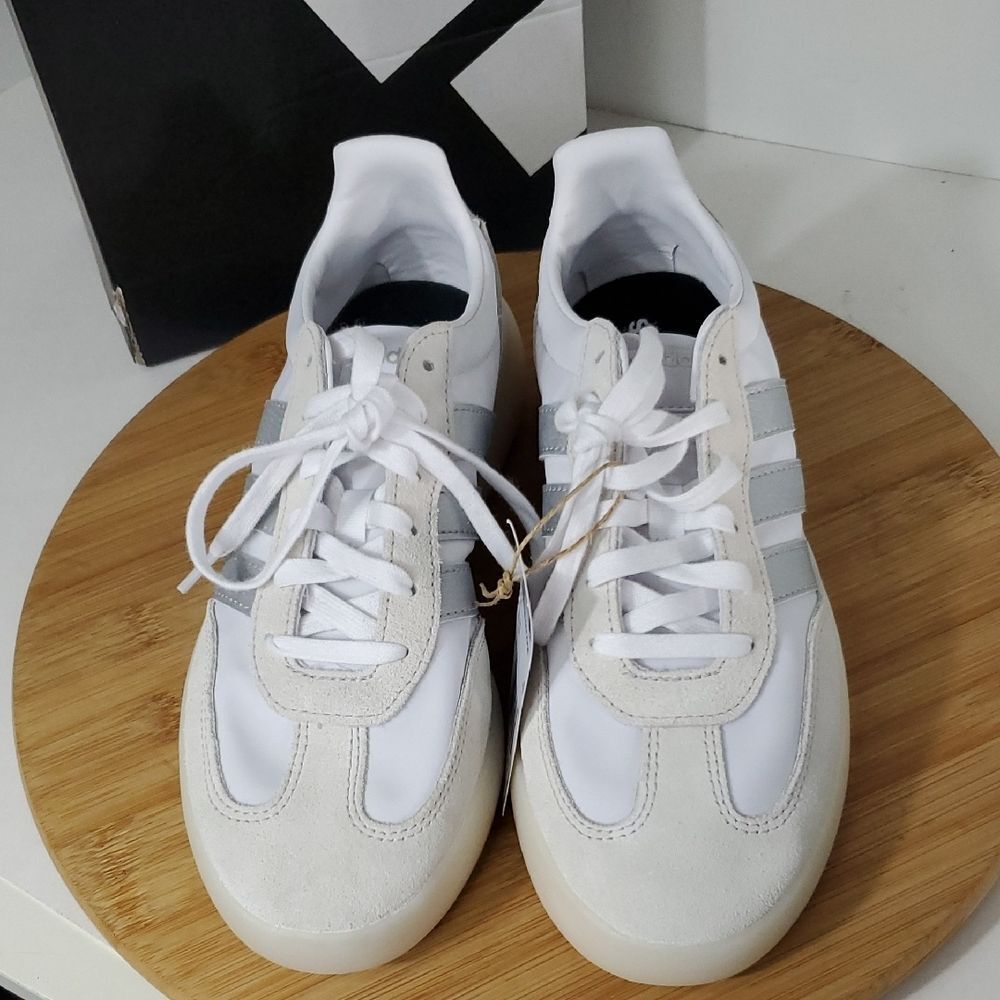 Adidas Barreda Decode Women's Tennis Shoes Size 7.5 White Silver NIB - Picture 3 of 10